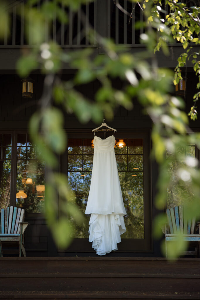 wedding dress