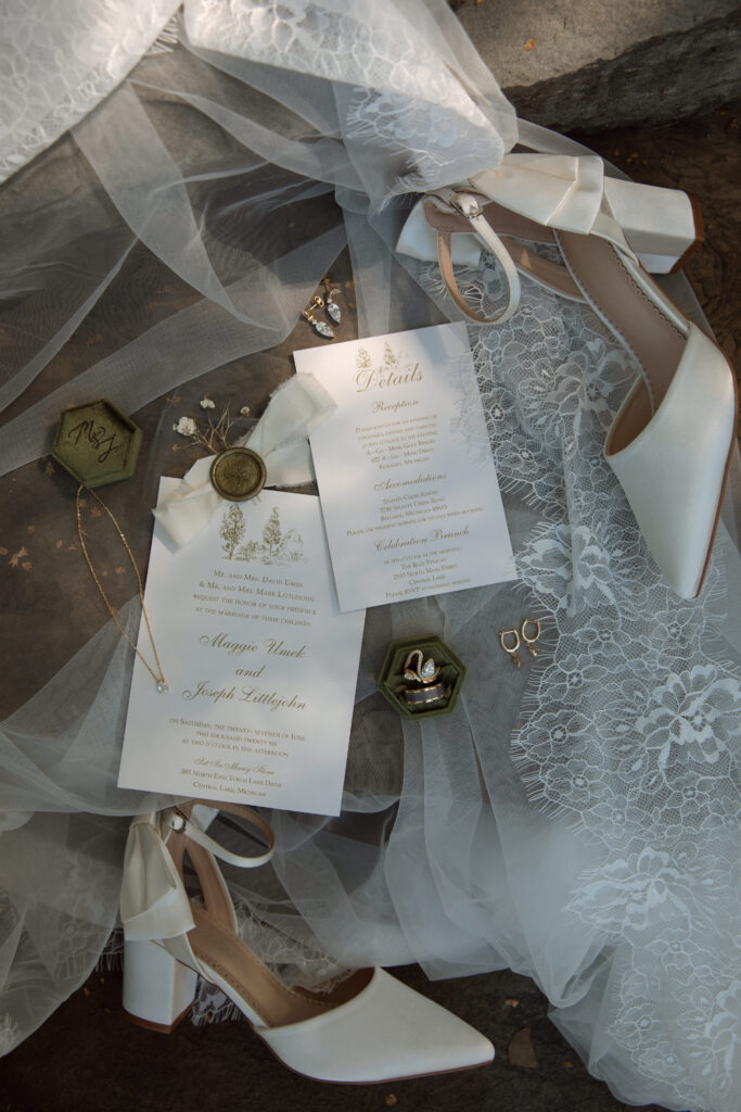 Wedding detail photos
